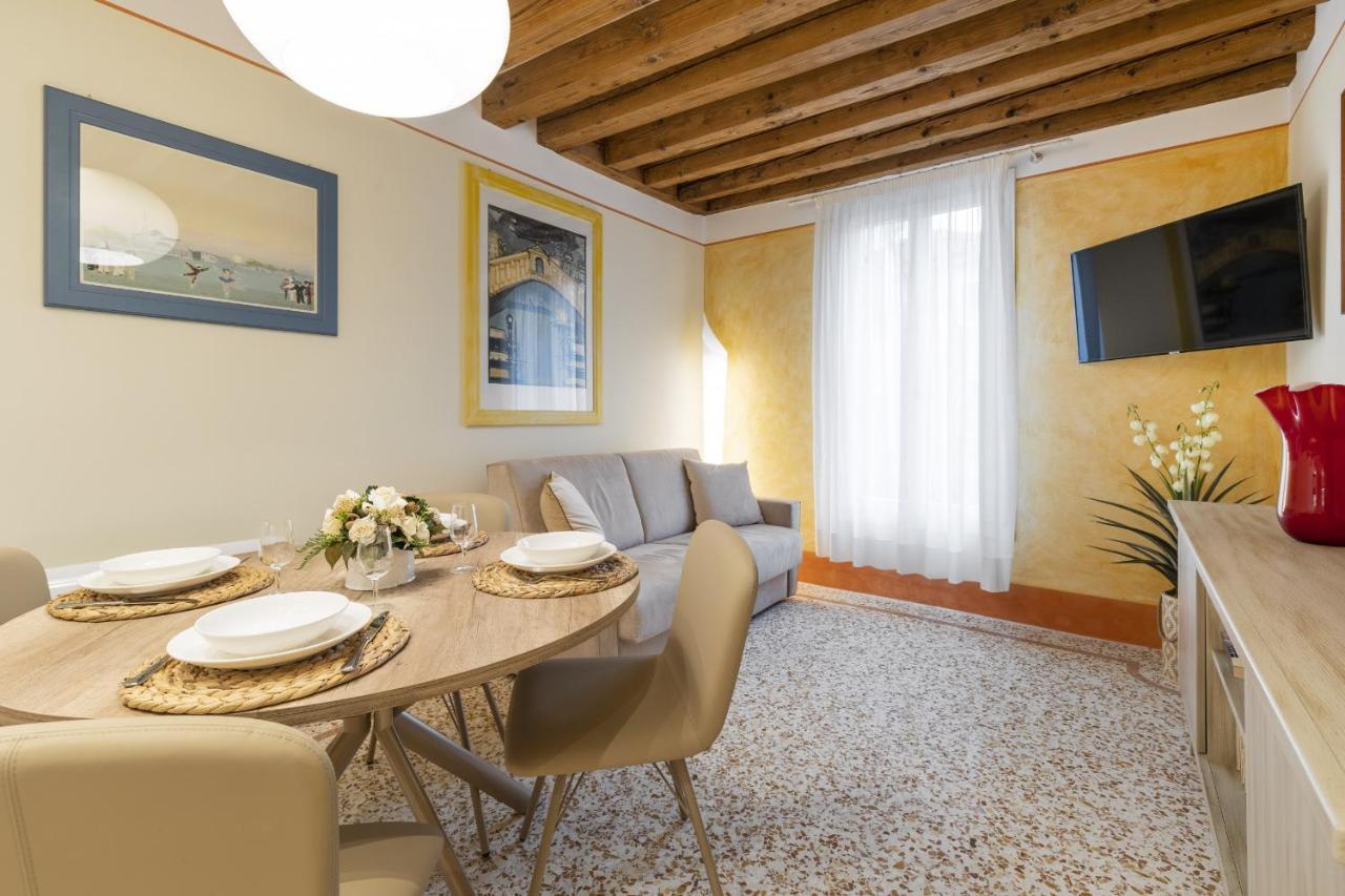 Apartmán Rialto Sant'Aponal Prestige By Wonderful Italy Benátky Exteriér fotografie