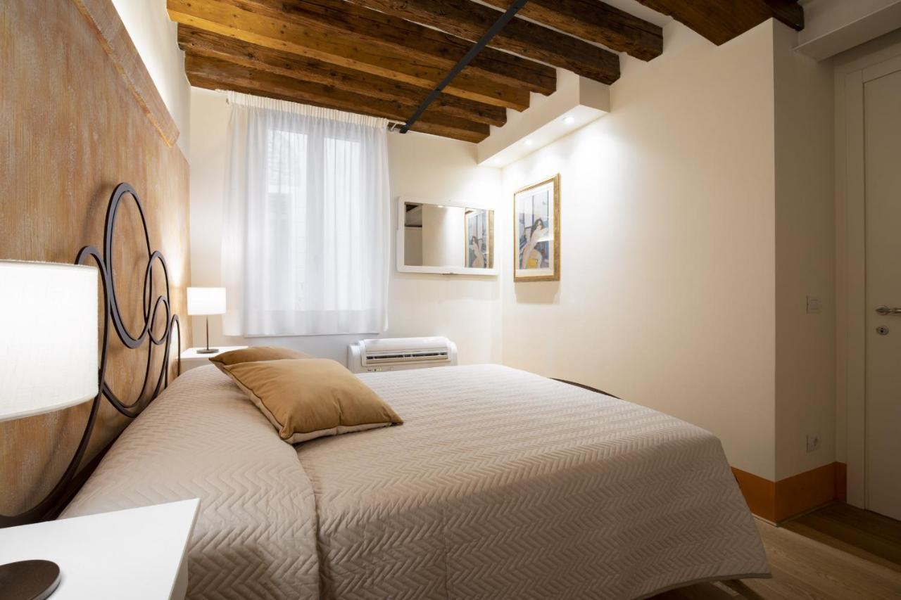 Apartmán Rialto Sant'Aponal Prestige By Wonderful Italy Benátky Exteriér fotografie