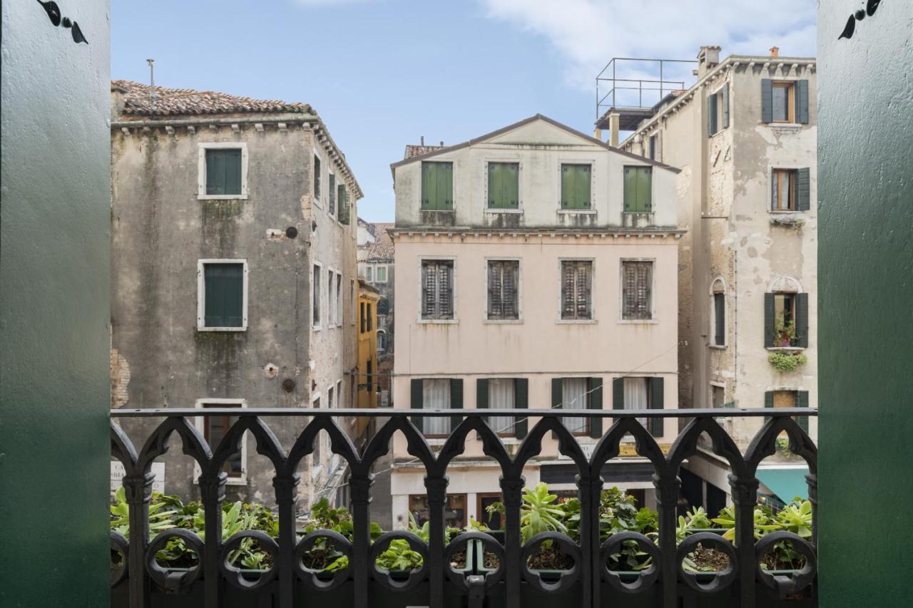Apartmán Rialto Sant'Aponal Prestige By Wonderful Italy Benátky Exteriér fotografie